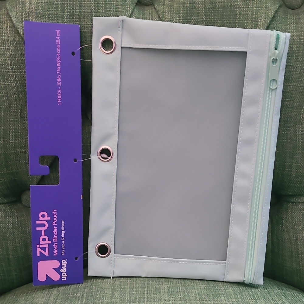 Zip-up Mesh Binder Pouch